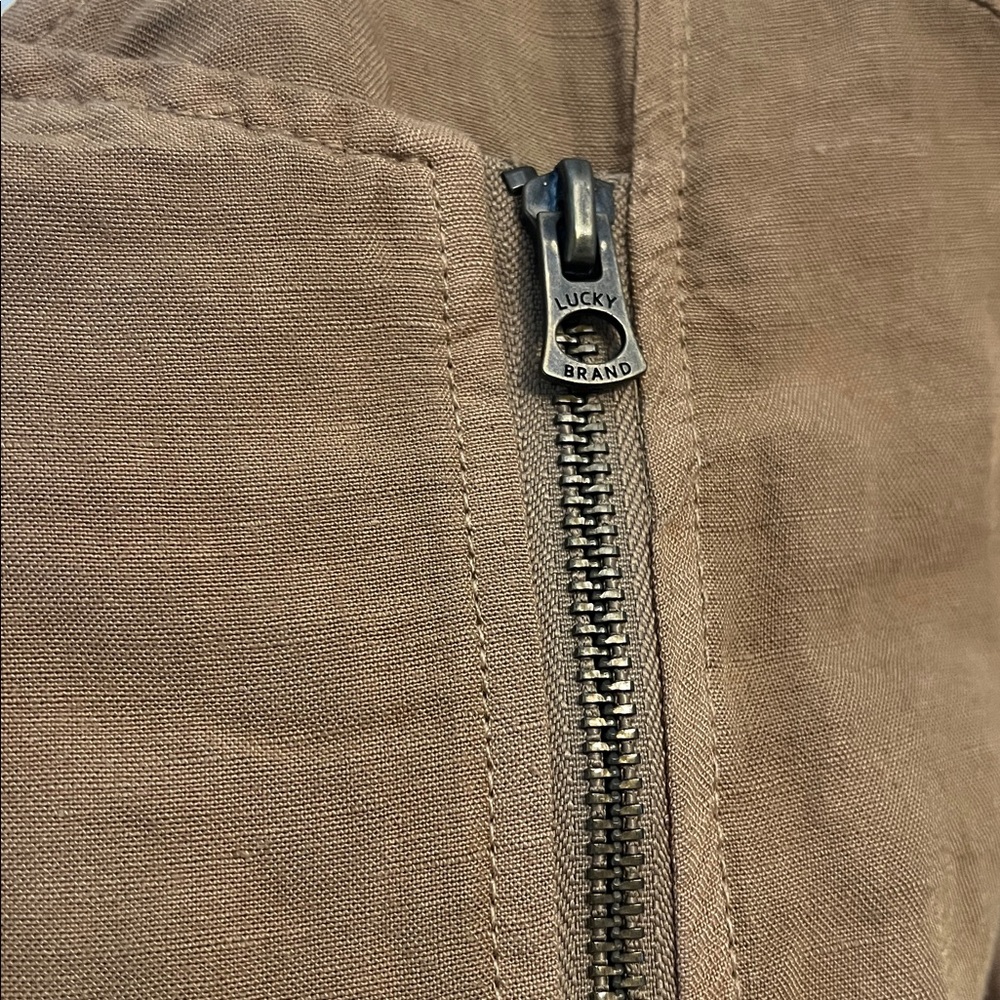 Lightweight Jacket 🧥 - Picture 7 of 11